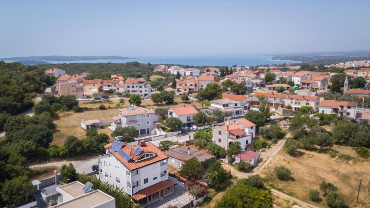 Apartments Adriana Пула Экстерьер фото