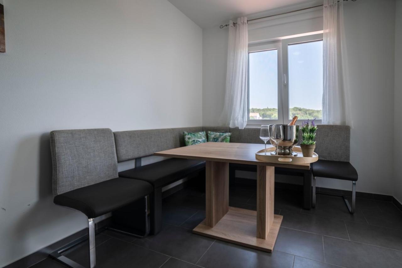 Apartments Adriana Пула Экстерьер фото